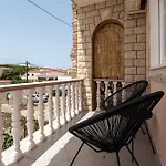 Double 4305a Biograd Na Moru